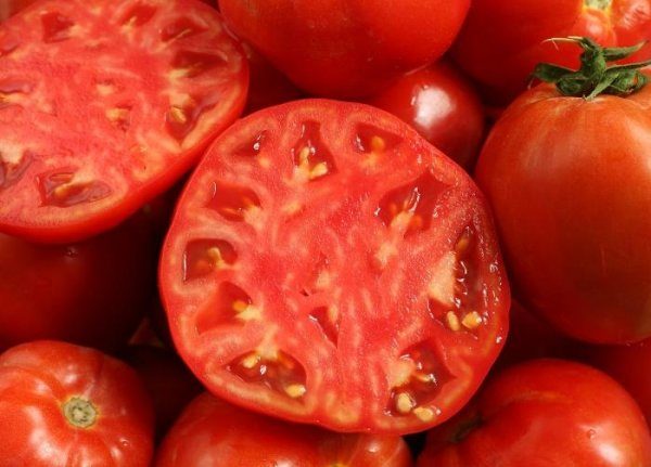  Tomatenmark Dick, fleischig, mit einem charakteristischen süßsauren Geschmack und einem angenehmen Tomatengeruch